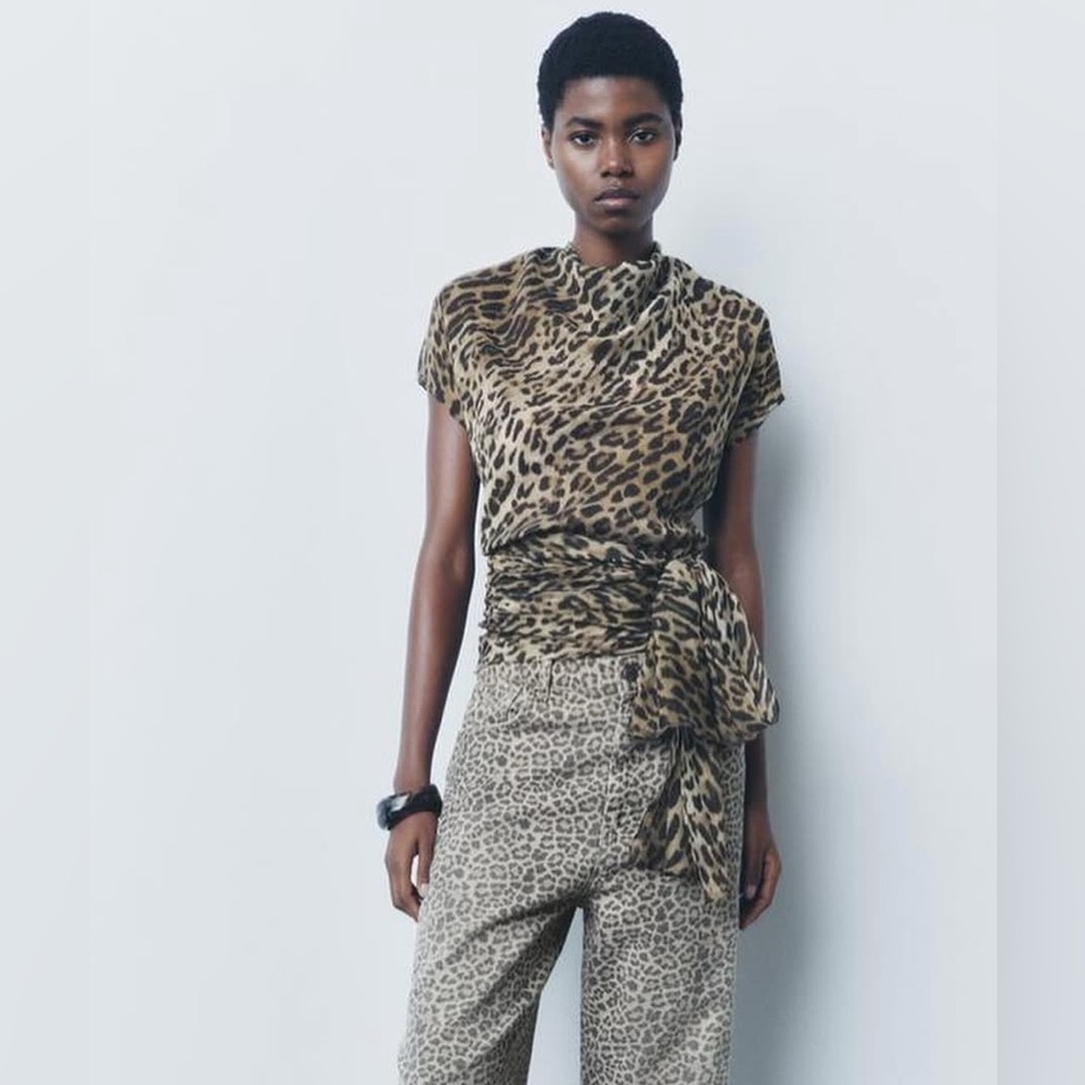 Zara Leopard Print Wrap Top XS Back V Neck Tie Waist
